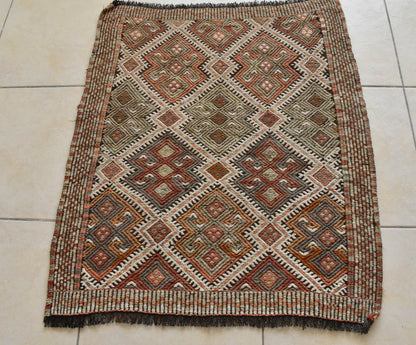 Small Kilim 2.6 x 3.3 ft Handknotted Entryway Hallway Door Mat Runner C51