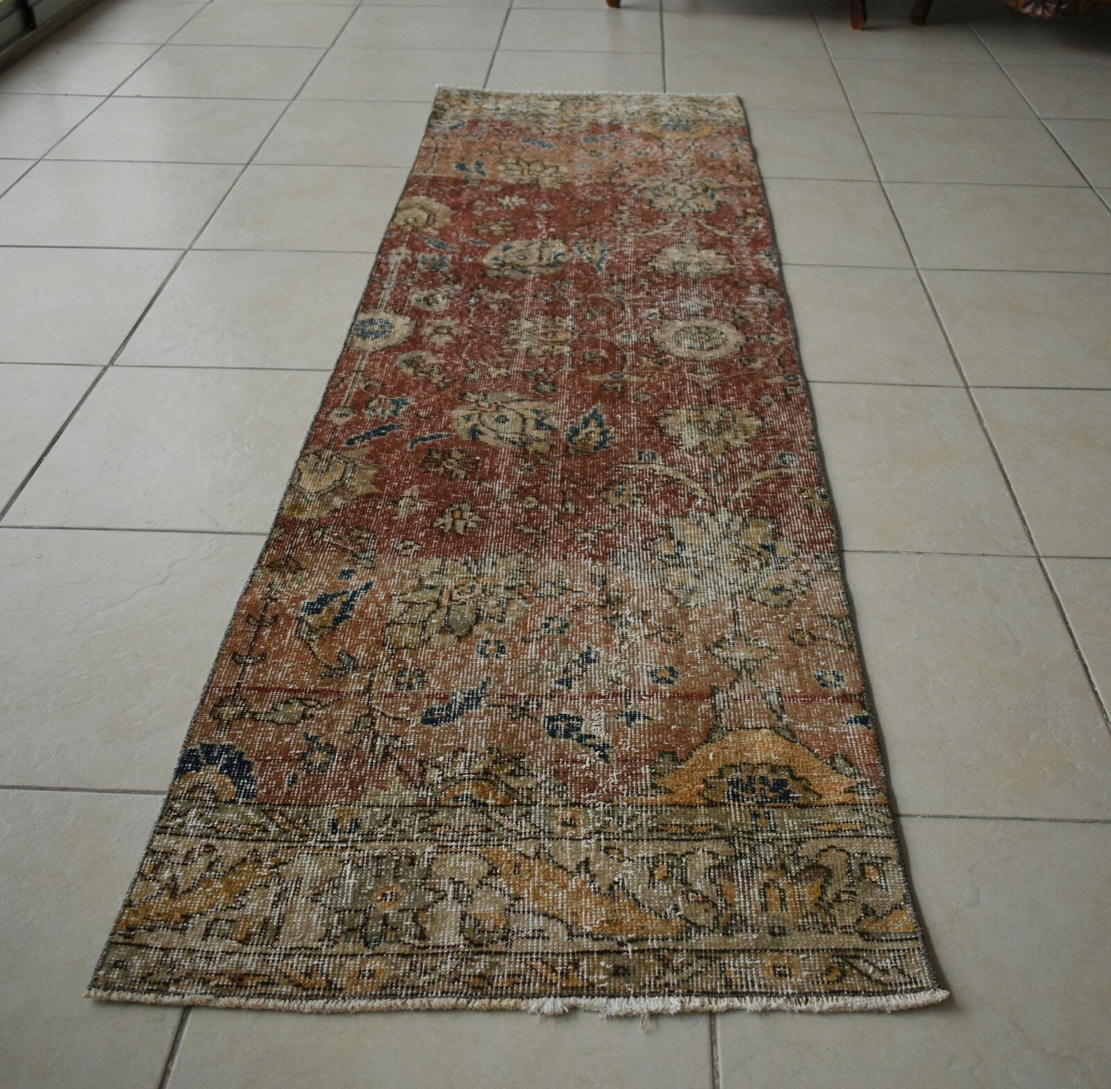 Vintage Runner 7.9x2.2 ft Oushak Runner Anatolian Rug Faded Turkish Runner R30