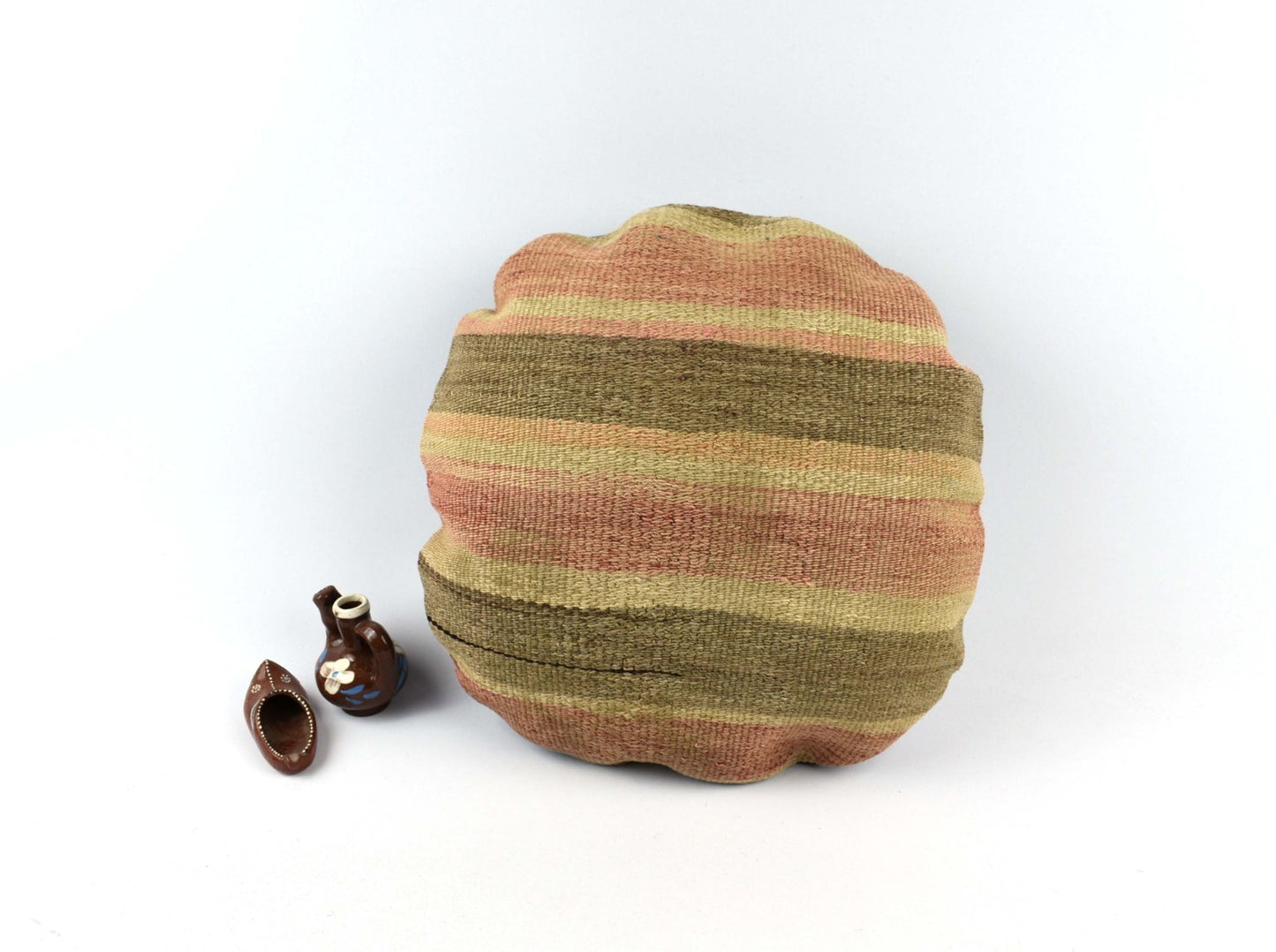 Kilim Round Pillow Cover 18" in Tribal Vintage Turkish Carpet Round Cushion 4944