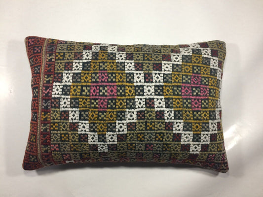 Kilim Pillow Cover 16x24 Tribal Vintage Turkish Carpet Lumbar Pillow Cover 1020