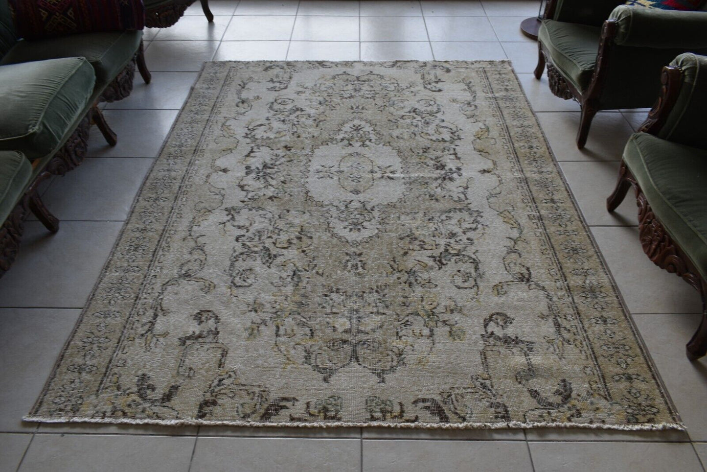 Faded Oushak Rug 5.6x7.2ft Anatolian Rug Turkish Carpet Boho Floor Rug U20