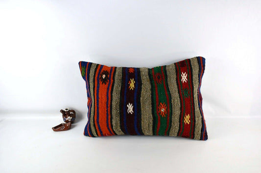 Kilim Pillow Cover 16x24 Tribal Vintage Turkish Carpet Lumbar Pillow Cover A3051