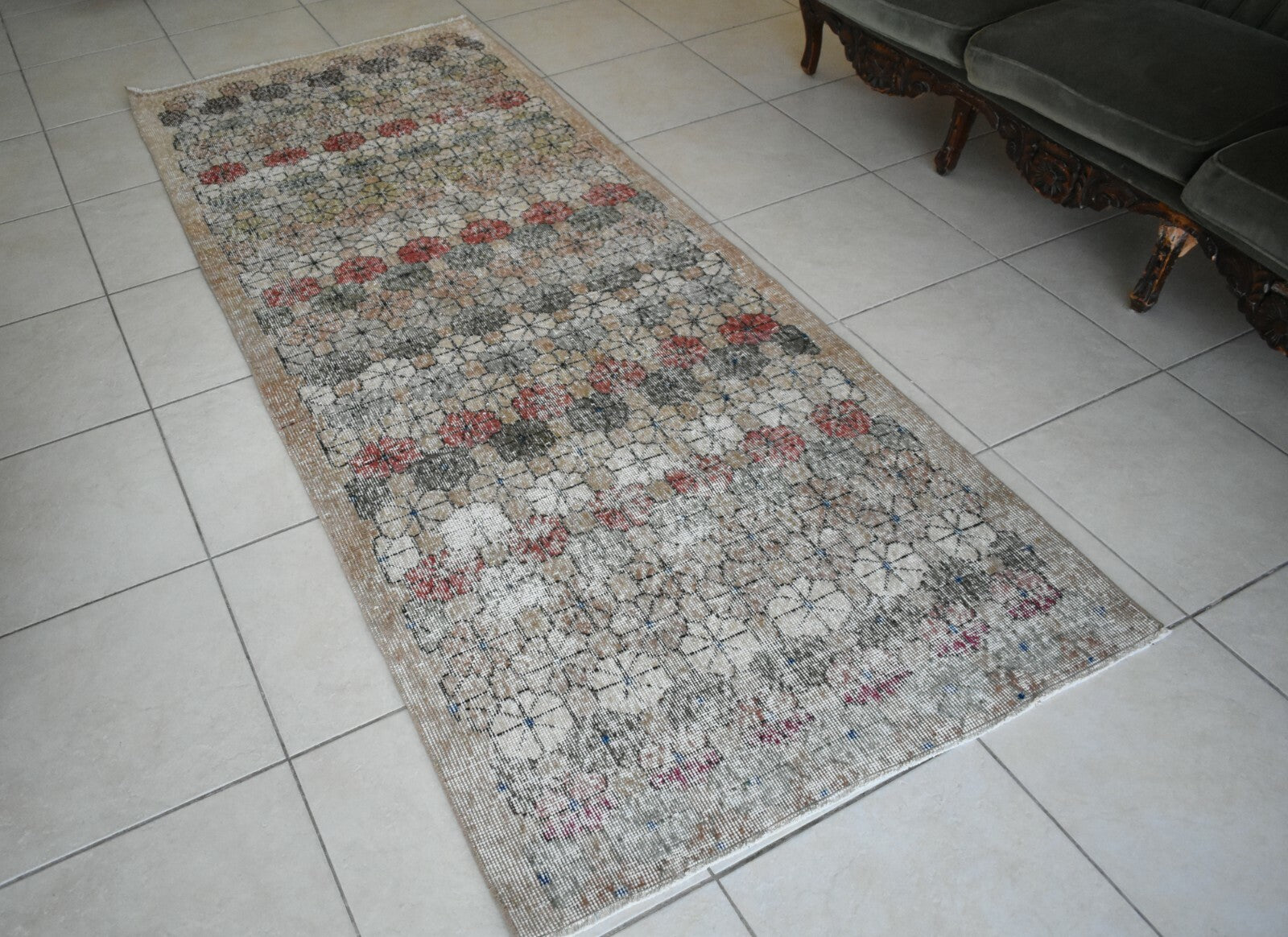 Vintage Runner 8.5x3.3 ft Oushak Runner Anatolian Rug Faded Turkish Runner R09