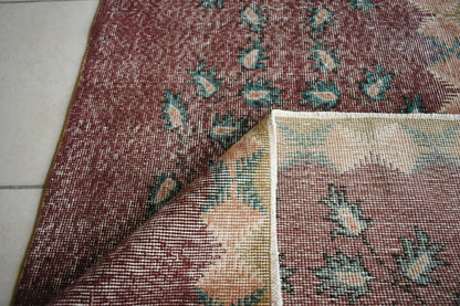 Vintage Runner 5.3x2.4 ft Oushak Runner Anatolian Rug Faded Turkish Runner R31