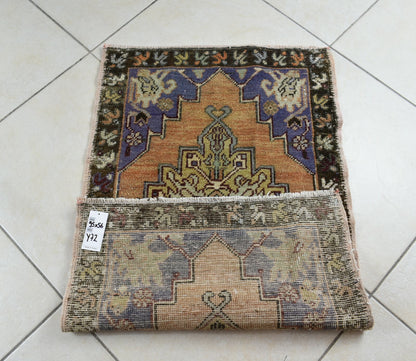 Turkish Runner 3.1x1.8 ft Vintage Small Rug Oushak Runner Anatolian Mini Rug Y72
