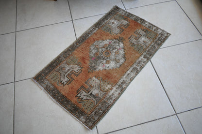 Turkish Runner 2.7x1.5 ft Runner Vintage Oushak Runner Small Faded Runner Y14