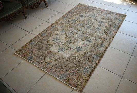 Vintage Oushak Rug 6.3x3.7 ft Turkish Floor Rug Faded Area Rug Oriental Rug U01