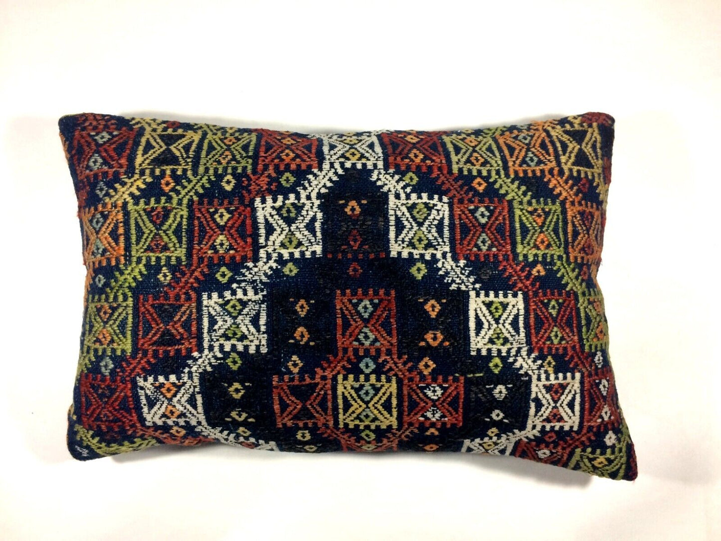 Kilim Pillow Cover 16x24 Tribal Vintage Turkish Carpet Lumbar Pillow Cover 277