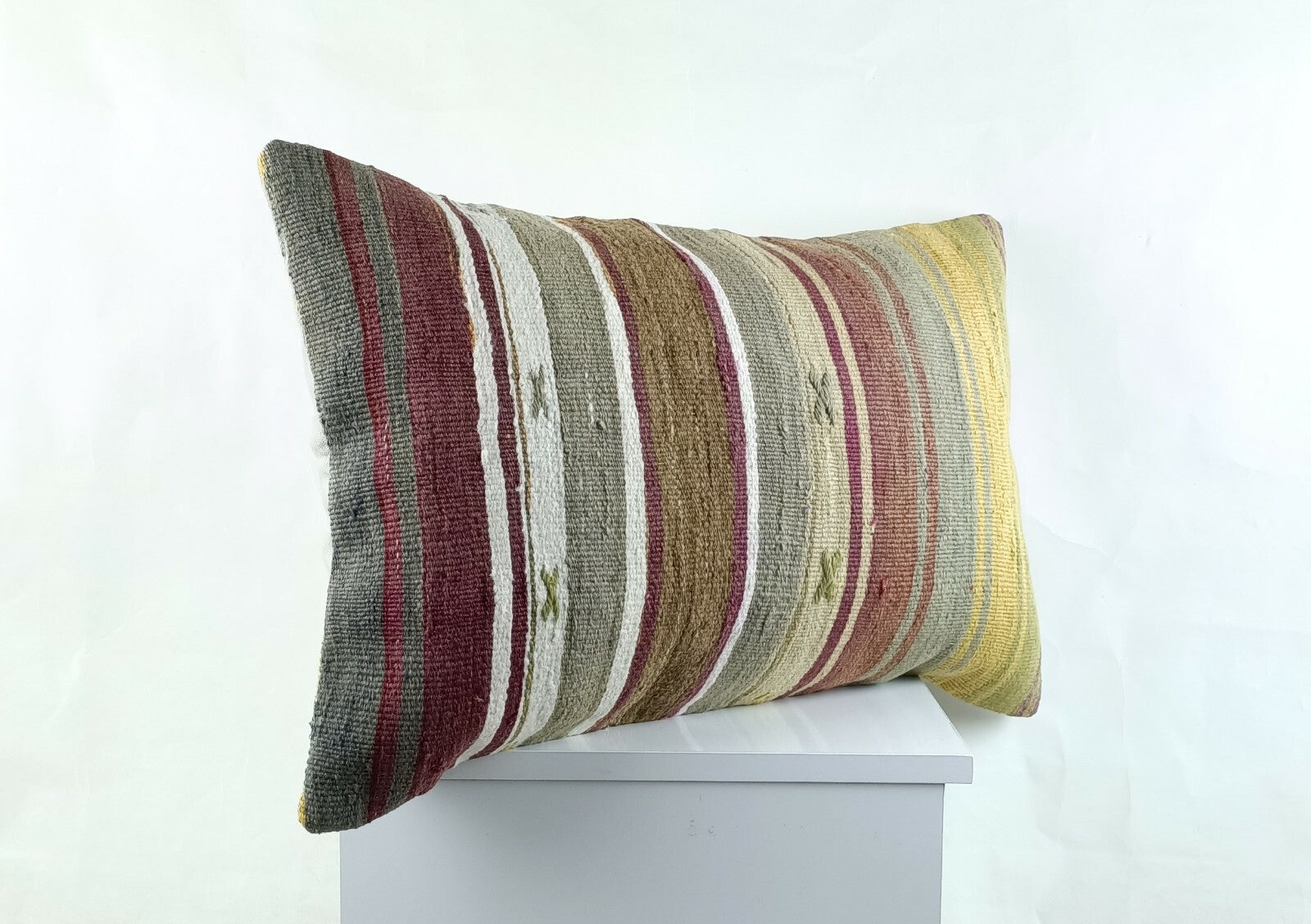 Kilim Pillow Cover 16x24 in Traditional Handmade Anatolian Lumbar Cushion A1456