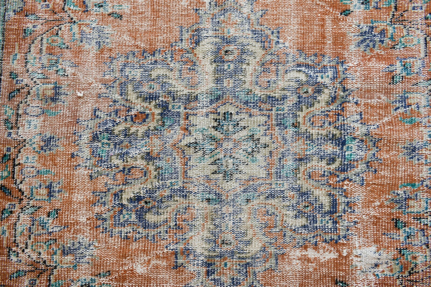 Large Turkish Rug 8.4x5.6 ft Vintage Rug Faded Oushak Rug Living Room Carpet B16