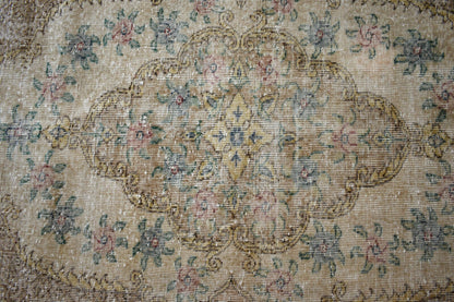 Vintage Oushak Rug 6.3x3.7 ft Turkish Floor Rug Faded Area Rug Oriental Rug U01