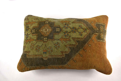 Kilim Pillow Cover 16x24 Tribal Vintage Turkish Carpet Lumbar Pillow Cover A3043