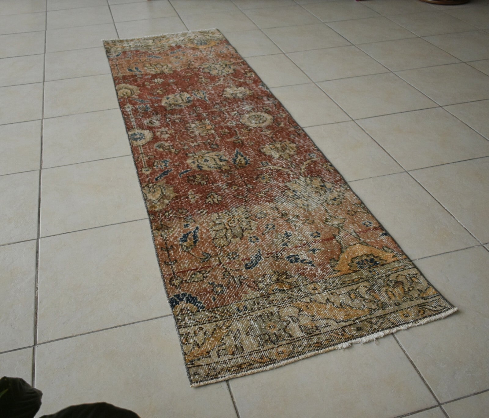 Vintage Runner 7.9x2.2 ft Oushak Runner Anatolian Rug Faded Turkish Runner R30