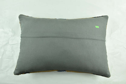 Kilim Pillow Cover 16x24 Tribal Vintage Turkish Carpet Lumbar Pillow Cover 3097