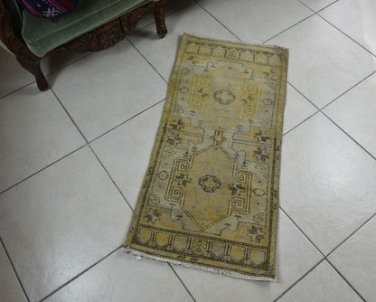 Vintage Runner 3.3x1.6 ft Mini Turkish Rug Oushak Runner Anatolian Runner Y95