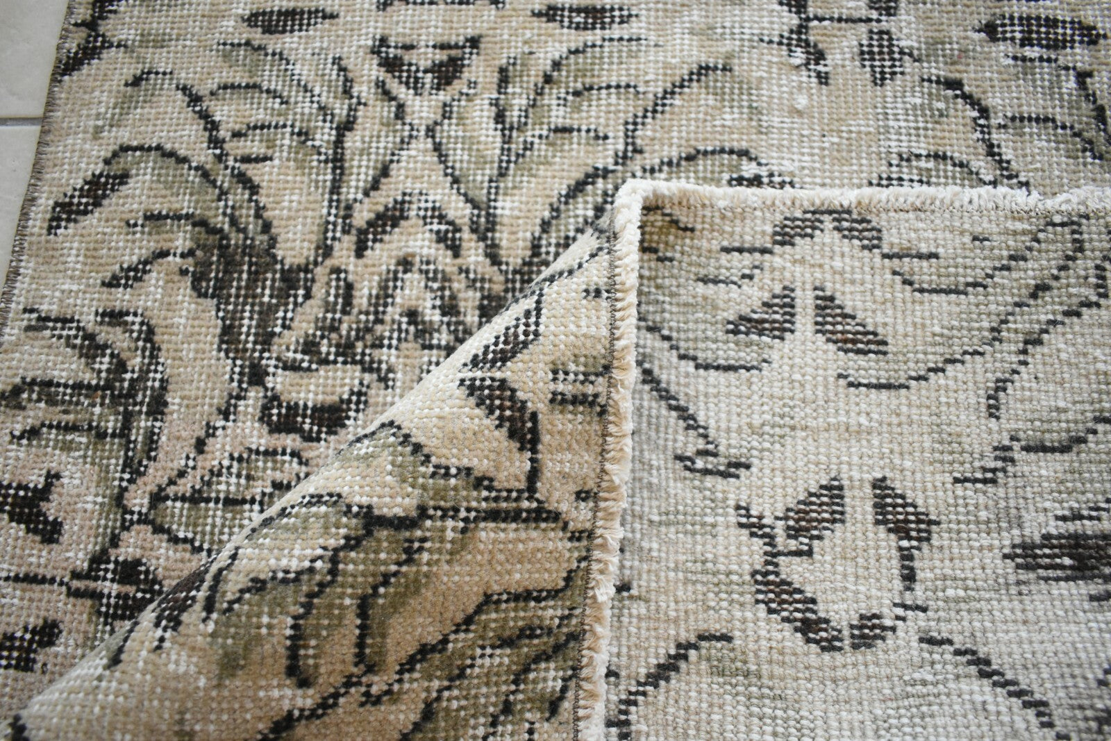 Small Turkish Runner 4x2.6 ft Vintage Runner Hallway Runner Handwoven Runner R12