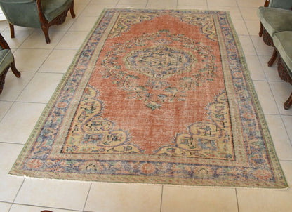 Handmade Area Rug 8.6 x 5.5 ft Distressed Anatolian Vintage Medallion Rug  C45