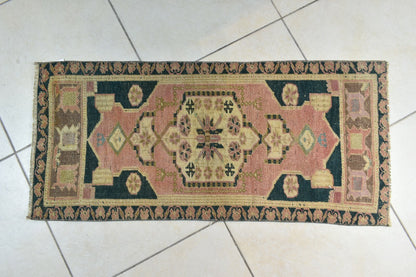 Anatolian Runner 3.2x1.4 ft Vintage Turkish Runner Oushak Runner Rug Y35