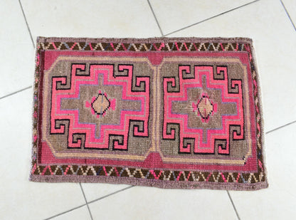 Oushak Runner 2.4x1.5 ft Vintage Turkish Rug Small Runner Anatolian Rug Y52