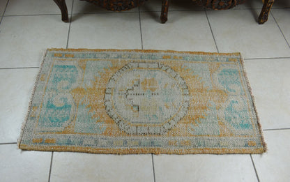 Turkish Runner 3.5x1.9 ft Vintage Small Rug Oushak Runner Anatolian Mini Rug Y75