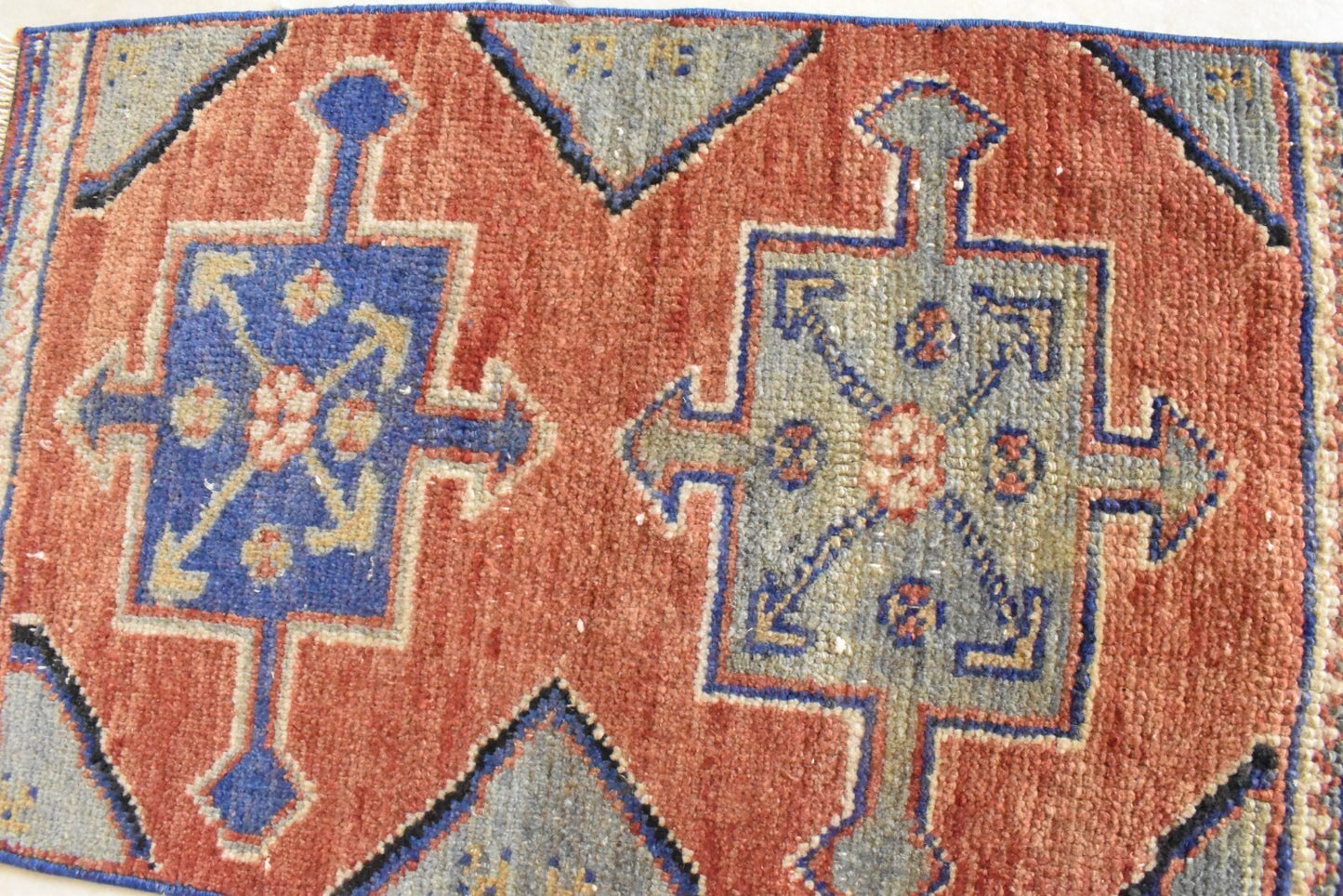 Handmade Small Rug 1x2 ft Door Mat Oriental Wool Entry Vintage Muted Runner C35