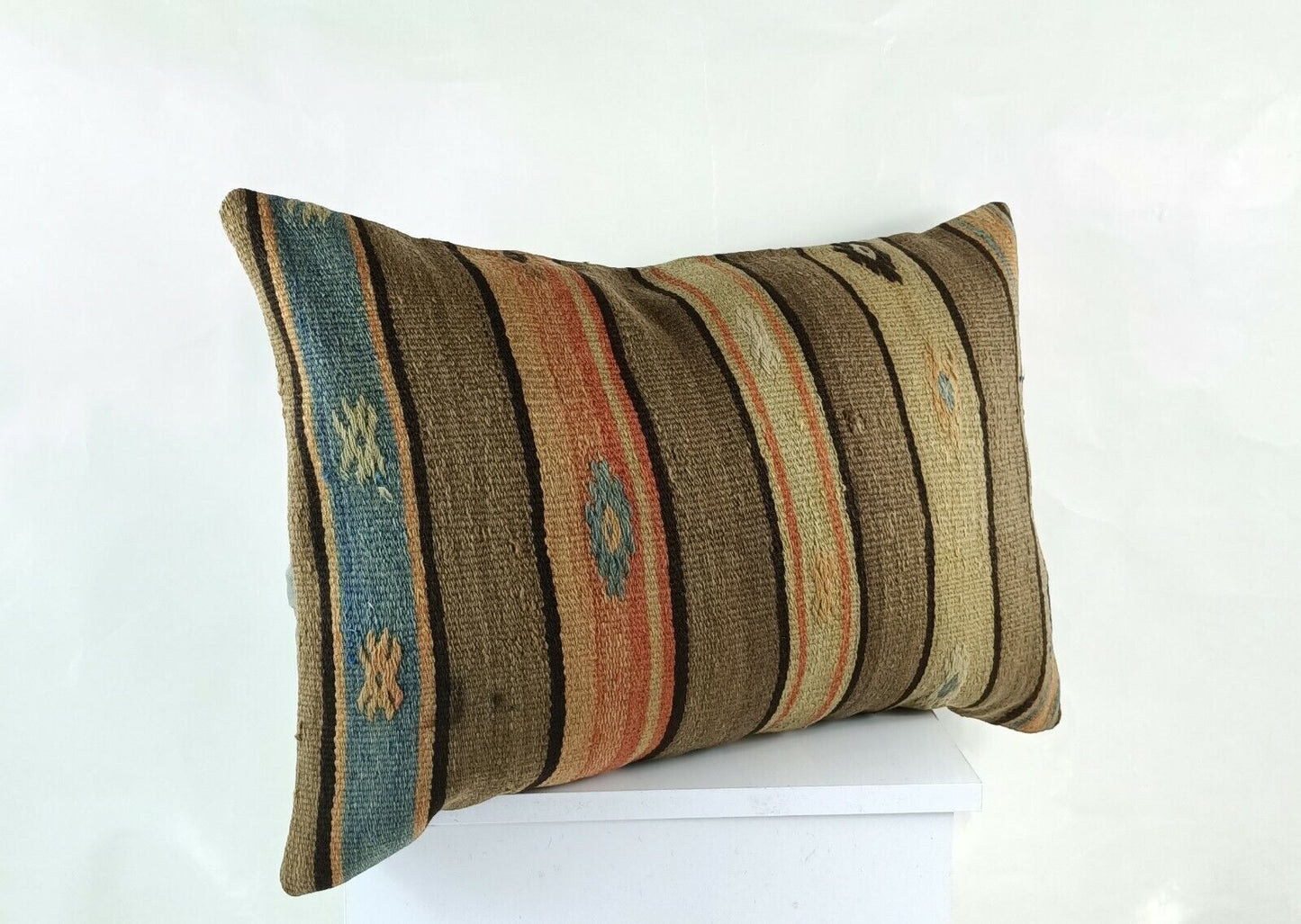 Kilim Pillow Cover 16x24 Handwoven Traditional Oushak Rug Cushion Lumbar E1222