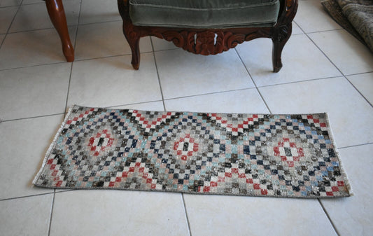 Small Turkish Runner 3.5x1.3 ft Vintage Oushak Rug Anatolian Rug Faded Rug Y05