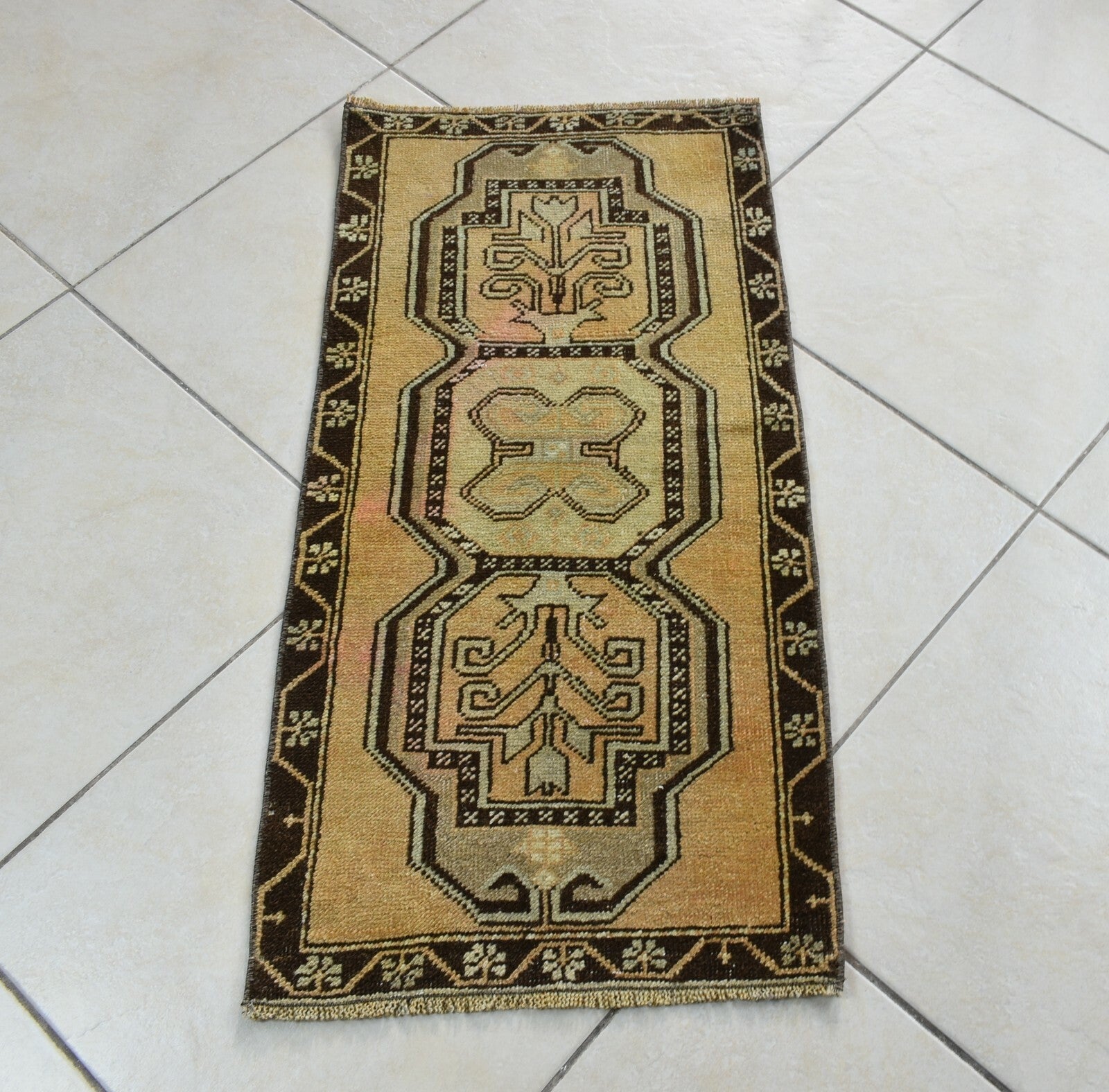 Vintage Runner 2.9x1.4 ft Mini Turkish Rug Oushak Runner Anatolian Runner Y103