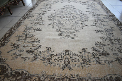 Turkish Rug 9.4x5.9 ft Vintage Rug Faded Oushak Rug Large Living Room Carpet B05