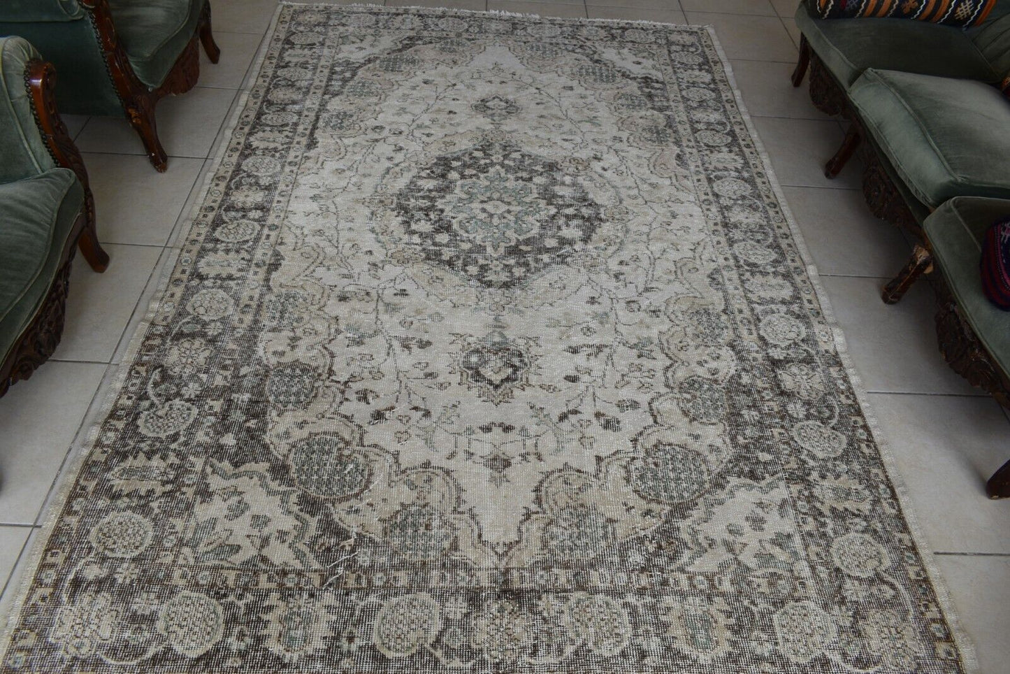 Faded Oushak Rug 8.8x6.1 ft Anatolian Rug Turkish Carpet Boho Floor Rug U24