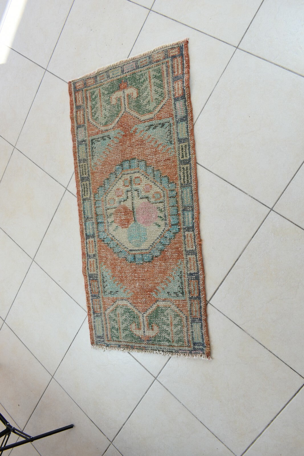 Small Turkish Runner 4x1.9 ft Vintage Runner Hallway Runner Handwoven Rug R38