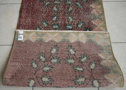 Vintage Runner 5.3x2.4 ft Oushak Runner Anatolian Rug Faded Turkish Runner R31