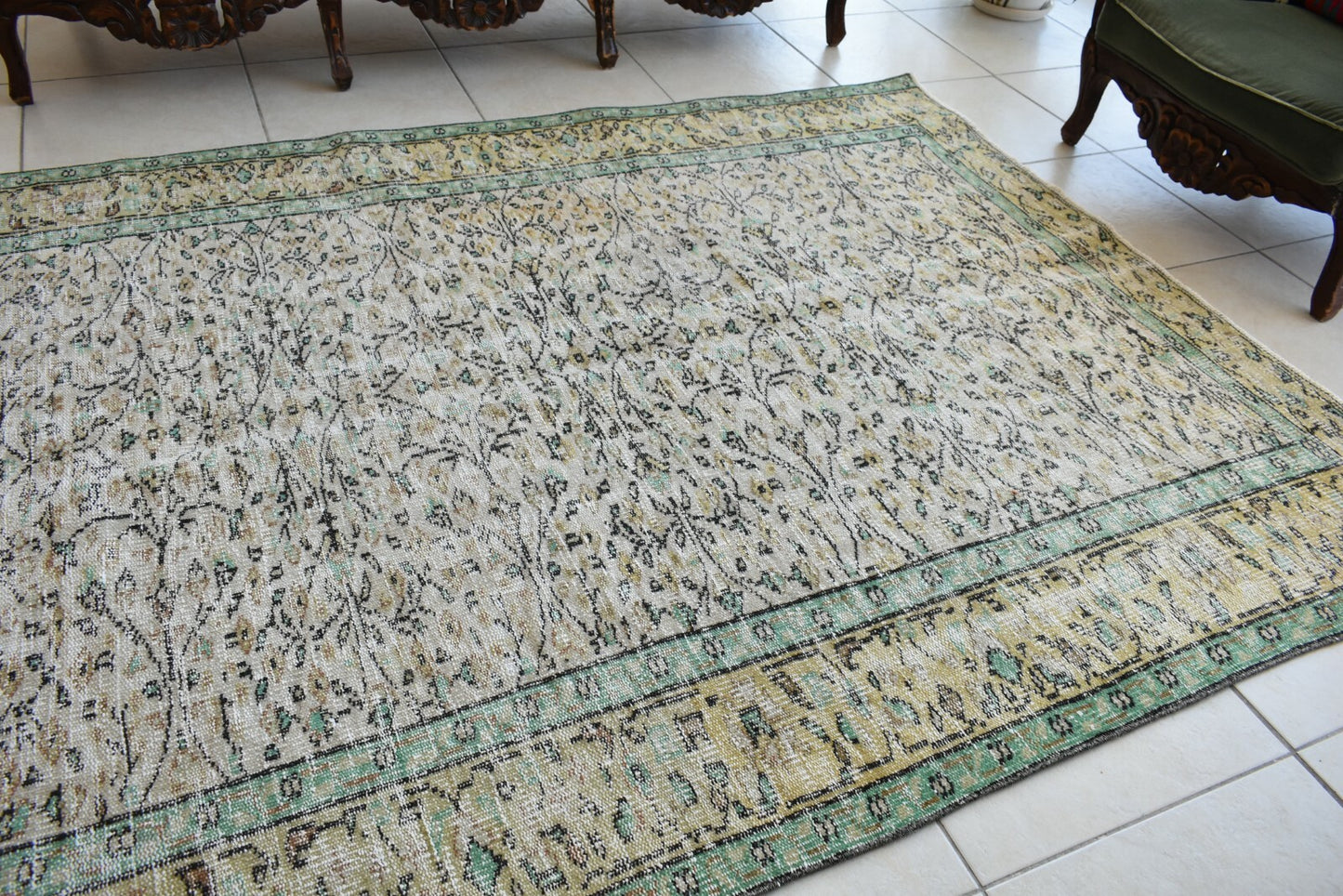 Large Turkish Rug 8.1x5.2 ft Vintage Rug Faded Oushak Rug Living Room Carpet B18