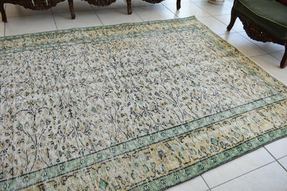 Large Turkish Rug 8.1x5.2 ft Vintage Rug Faded Oushak Rug Living Room Carpet B18