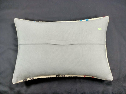 Kilim Pillow Cover 16x24 Tribal Vintage Turkish Carpet Lumbar Pillow Cover E54