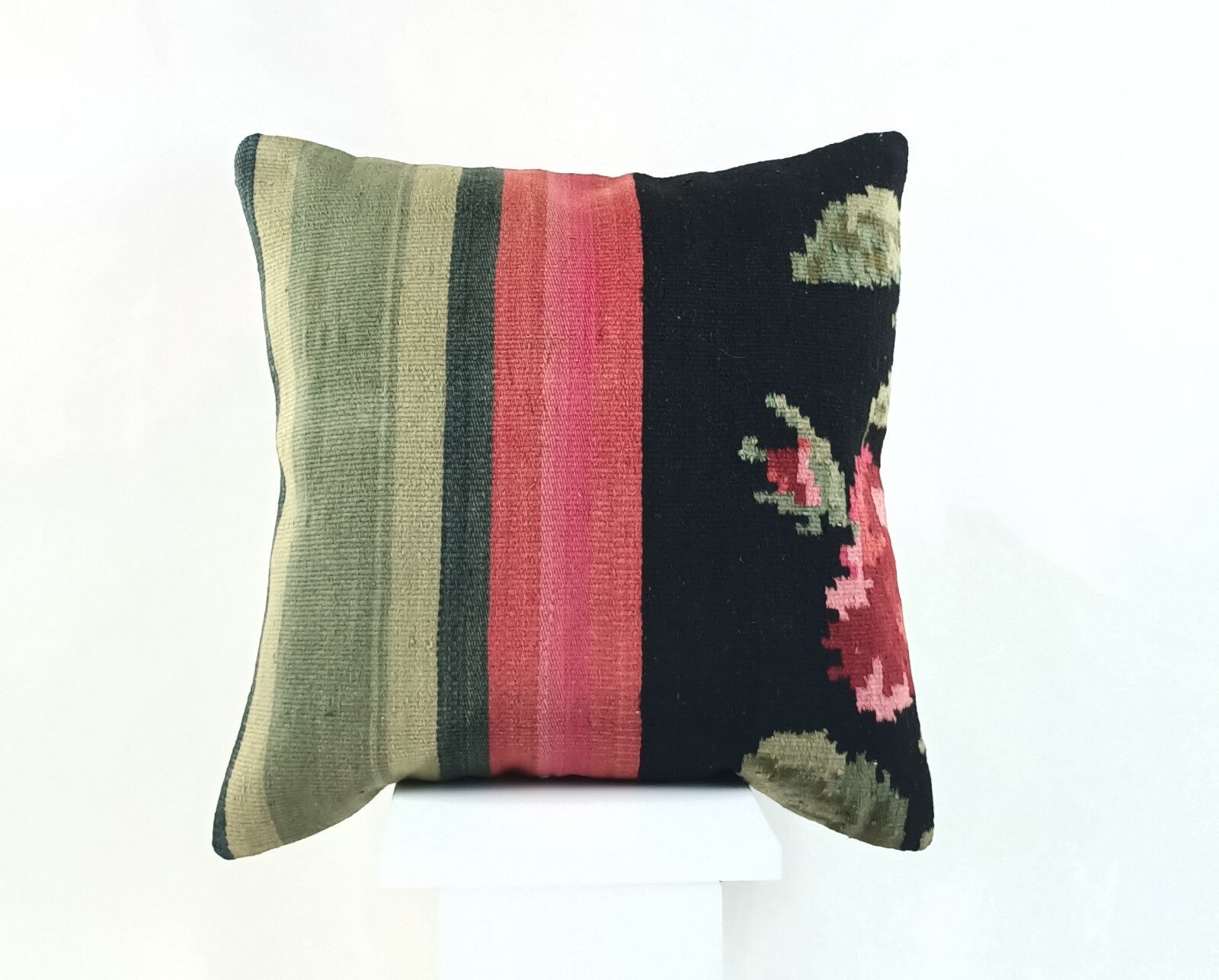 18"x18" Kilim Pillow Cover  Handmade Turkish Vintage Cushion Tribal Lumbar 2156