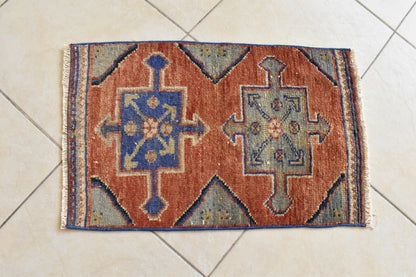 Handmade Small Rug 1x2 ft Door Mat Oriental Wool Entry Vintage Muted Runner C35