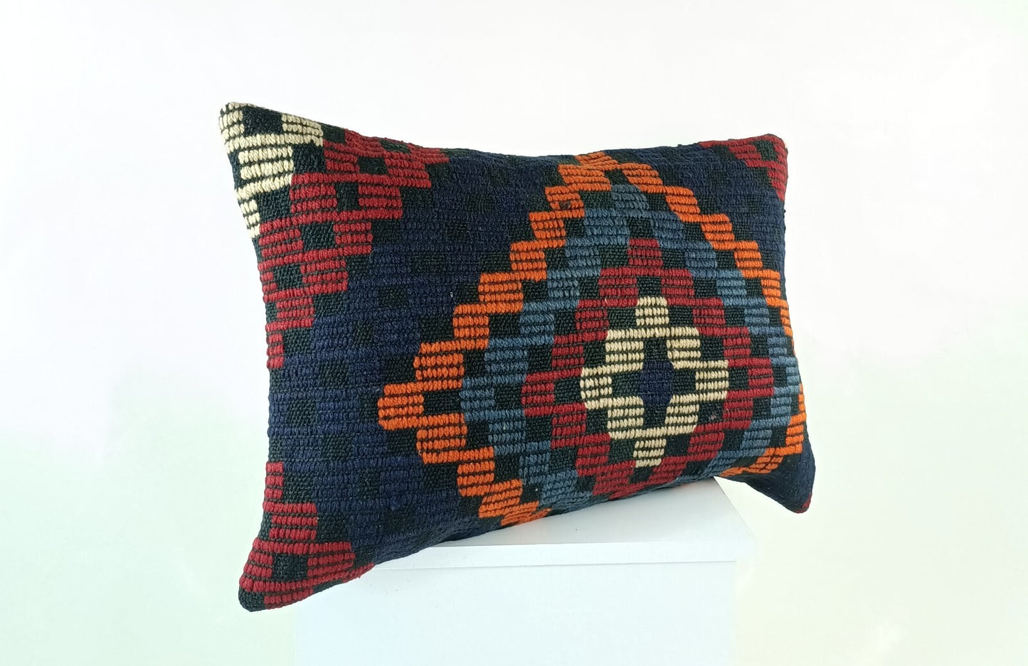 Kilim Pillow Cover 16x24 Tribal Vintage Turkish Carpet Lumbar Pillow Cover 1772