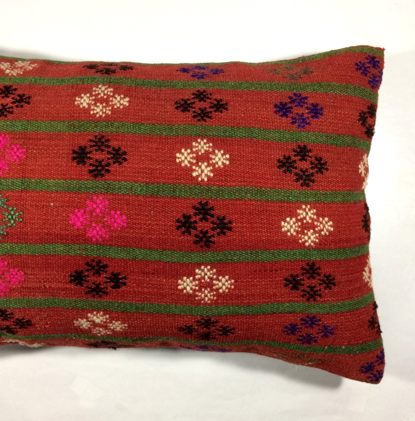 Kilim Pillow Cover 16x24 Tribal Vintage Turkish Carpet Lumbar Pillow Cover 314