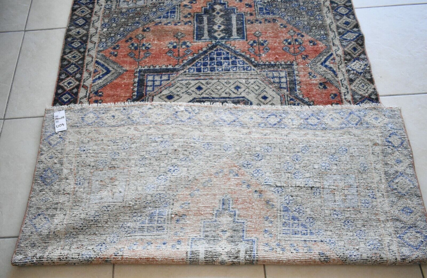 Vintage Oushak Rug 6.3x3.7 ft Turkish Floor Rug Faded Area Rug Oriental Rug U04