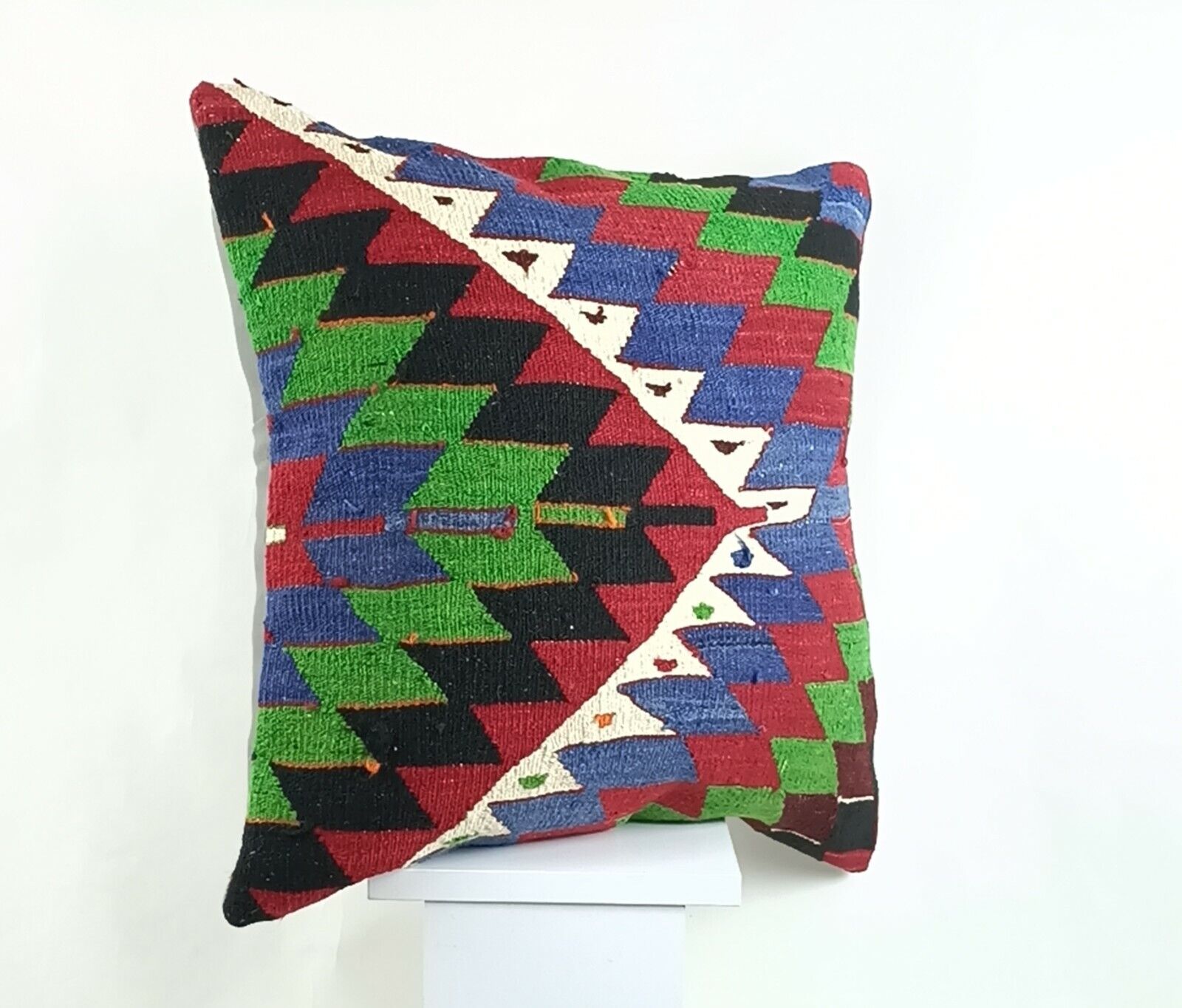 Kilim Pillow Cover 20x20 Home Decorative Handmade Ethnic Oushak Rug Pillow A1215