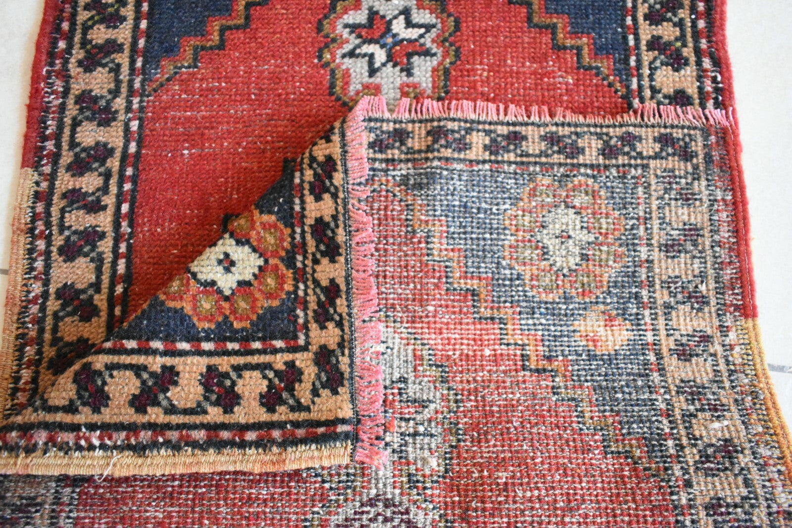 Anatolian Runner 3.2x1.7 ft Vintage Turkish Runner Oushak Runner Rug Y19