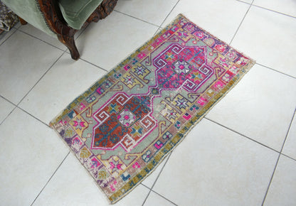 Anatolian Runner 3.3x1.7 ft Vintage Turkish Runner Oushak Runner Rug Y42