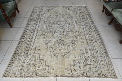 Faded Oushak Rug 7.2x5 ft Anatolian Rug Turkish Carpet Boho Floor Rug U25