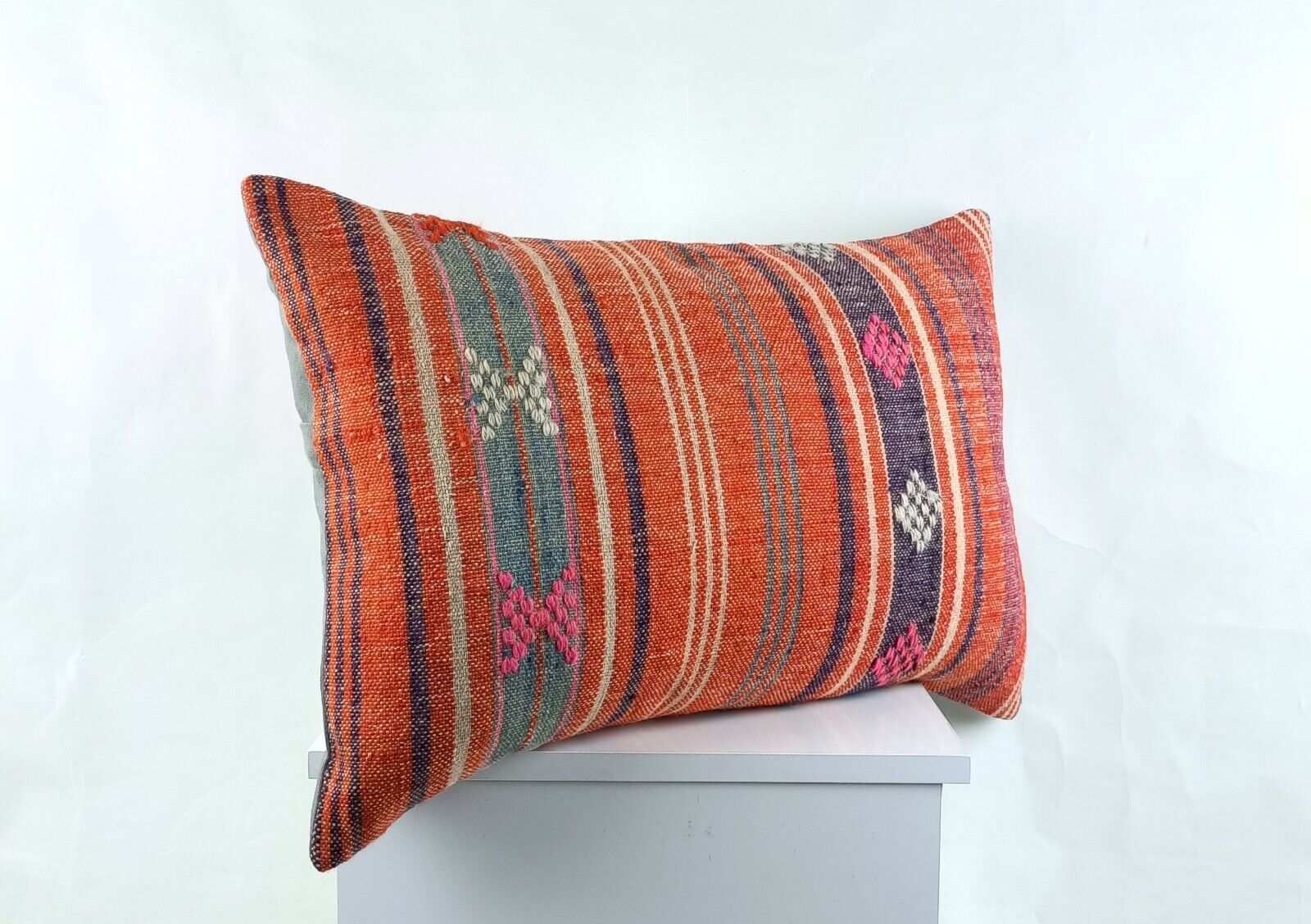 Kilim Pillow Cover 16x24 in Traditional Handmade Anatolian Lumbar Cushion A1492