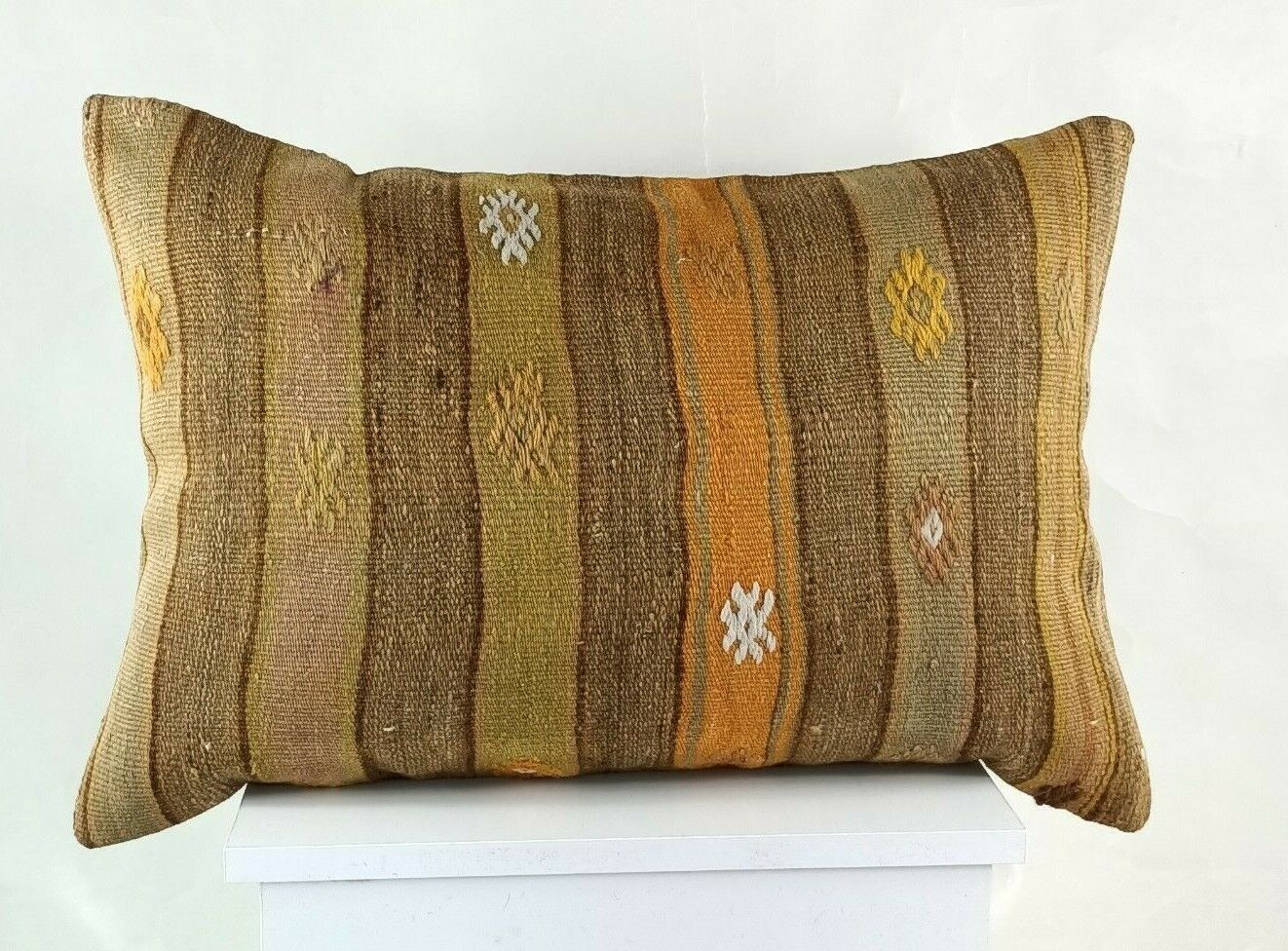 Kilim Pillow Cover 16x24 Handwoven Traditional Oushak Rug Cushion Lumbar E1225