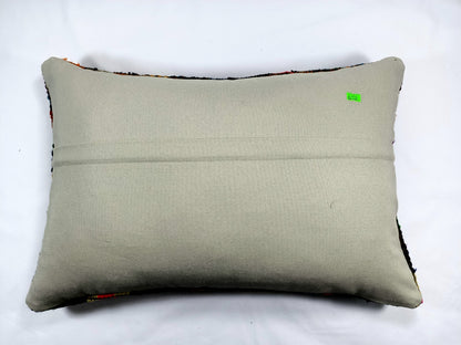 Kilim Pillow Cover 16x24 Tribal Vintage Turkish Carpet Lumbar Pillow Cover E50