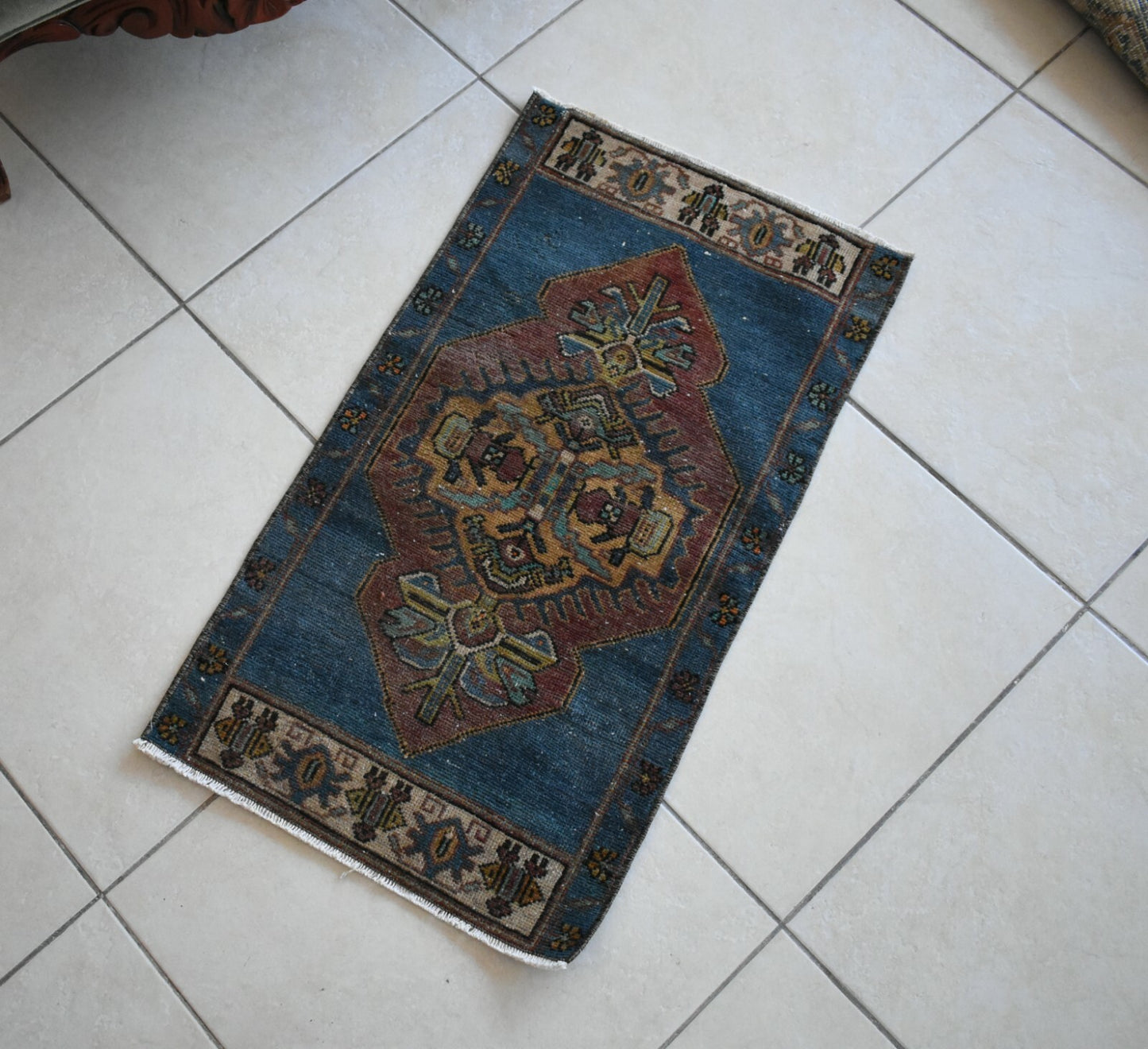 Anatolian Runner 2.6x1.4 ft Vintage Turkish Runner Oushak Runner Rug Y16