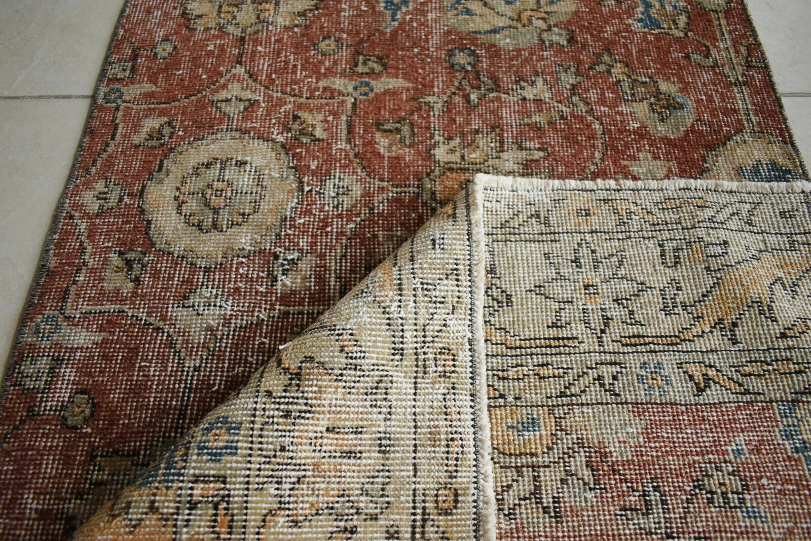 Vintage Runner 7.9x2.2 ft Oushak Runner Anatolian Rug Faded Turkish Runner R30