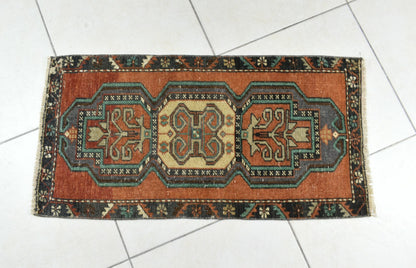 Oushak Runner 2.9x1.4 ft Vintage Turkish Rug Small Runner Anatolian Rug Y56